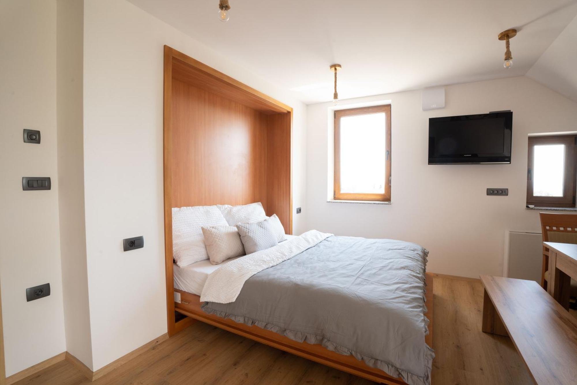 Aparthotel Hom At Vintgar Zgornje Gorje Quarto foto